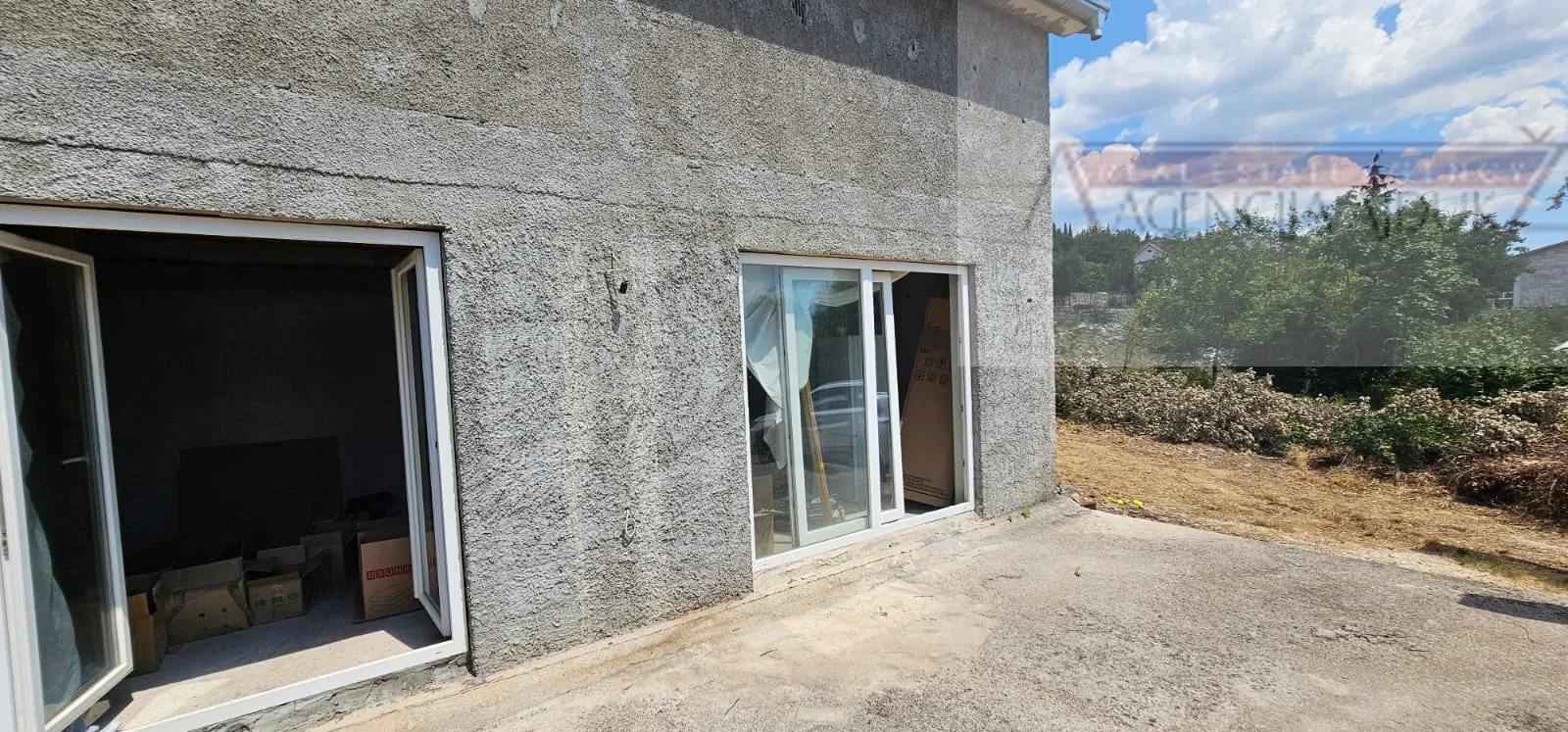 imotski samostojeća kuća 140 m2 na parceli od 1196 m2 - novo u ponudi - slika 8