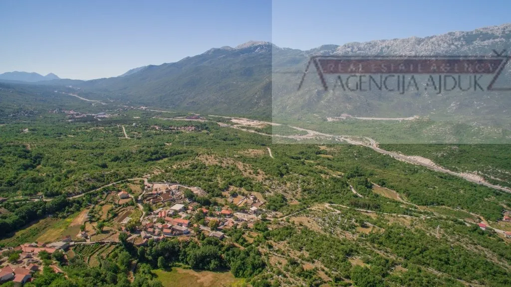 imotski - zagvozd vrhunsko građevinsko zemljište - slika 2