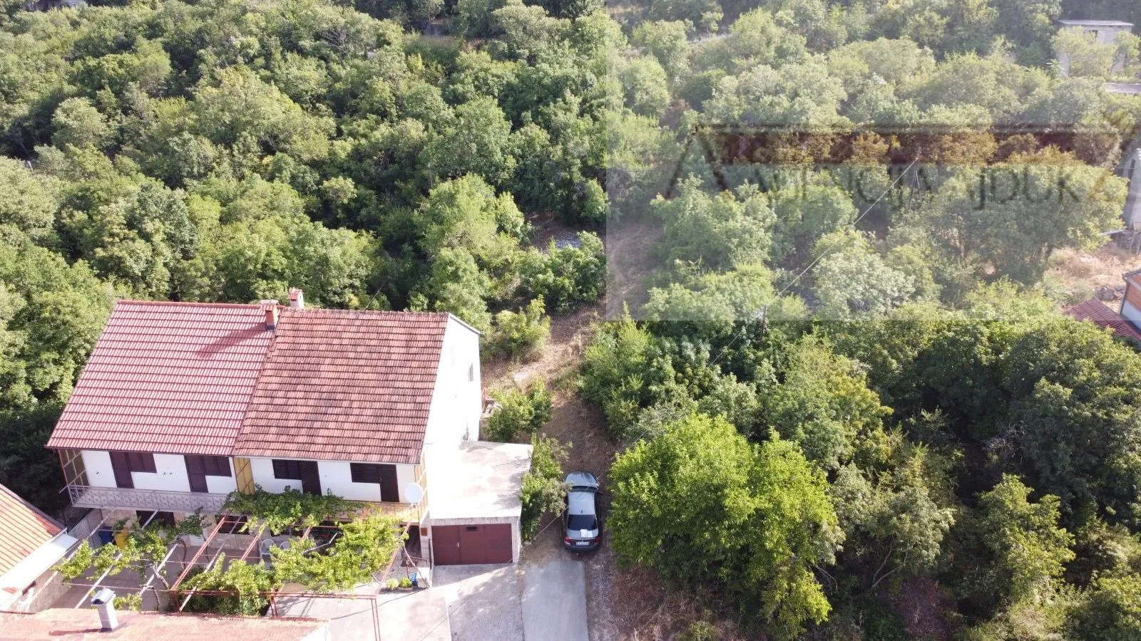 imotski donji proložac kuća 187 m2 - povoljno - slika 3