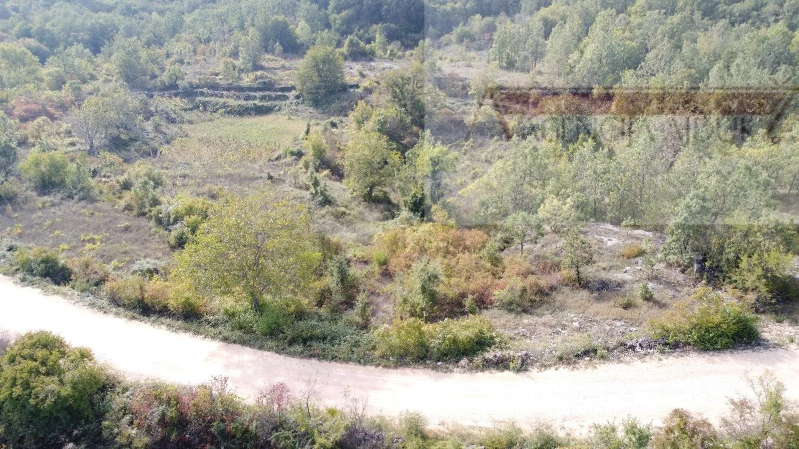 imotski poljica građevinsko zemljište 2100 m2 - novo! - slika 2