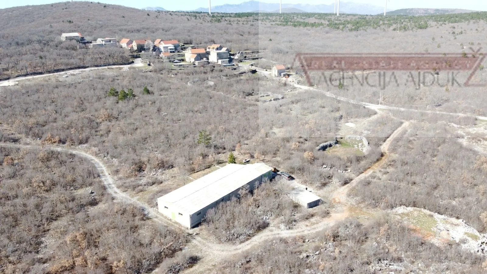 svib jasenak stambeno-poslovni objekt 403 m2 - intima - novo - slika 4