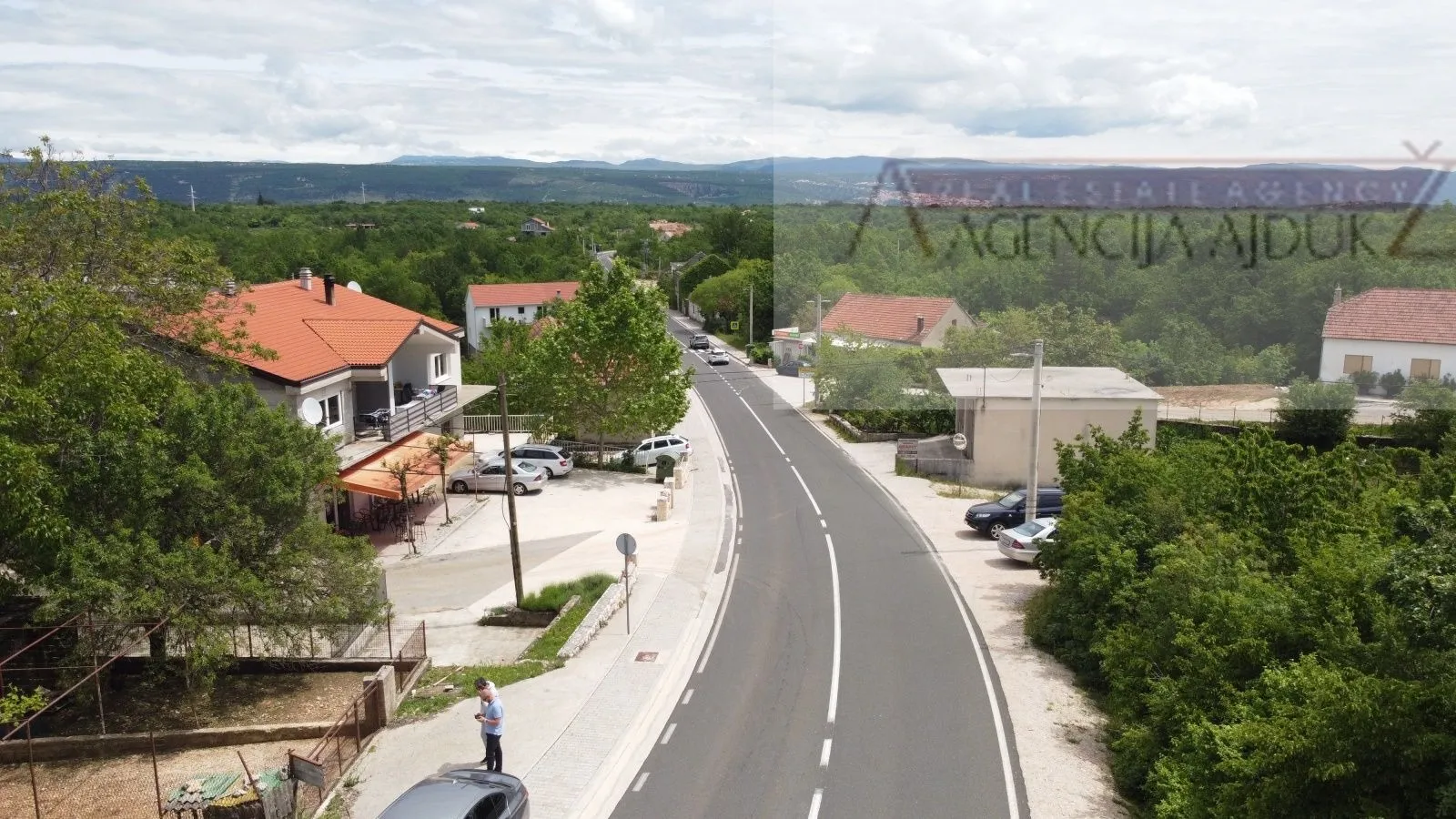imotski poljica građevinsko zemljište 2502 m2 + objekti - novo - slika 9