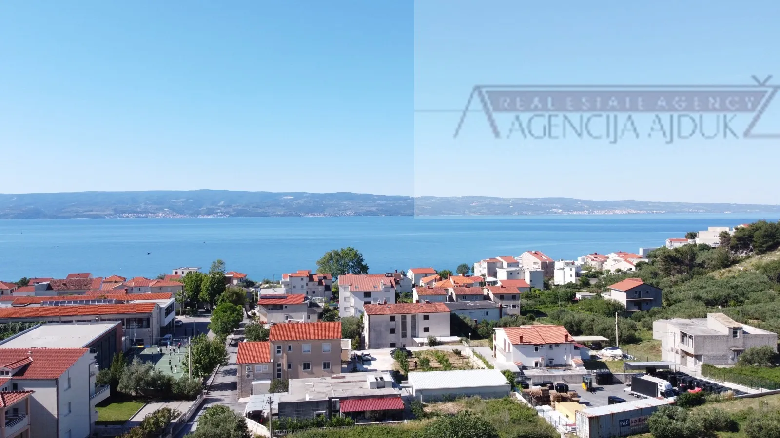 kuća prodaja omiš 560 m2 - slika 18