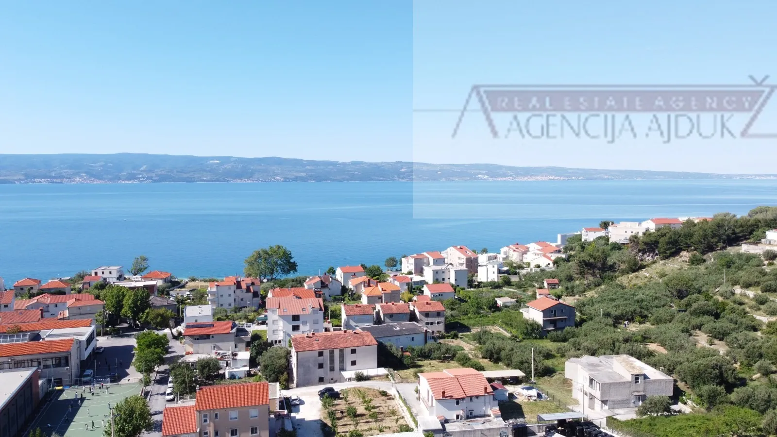 kuća prodaja omiš 560 m2 - slika 4