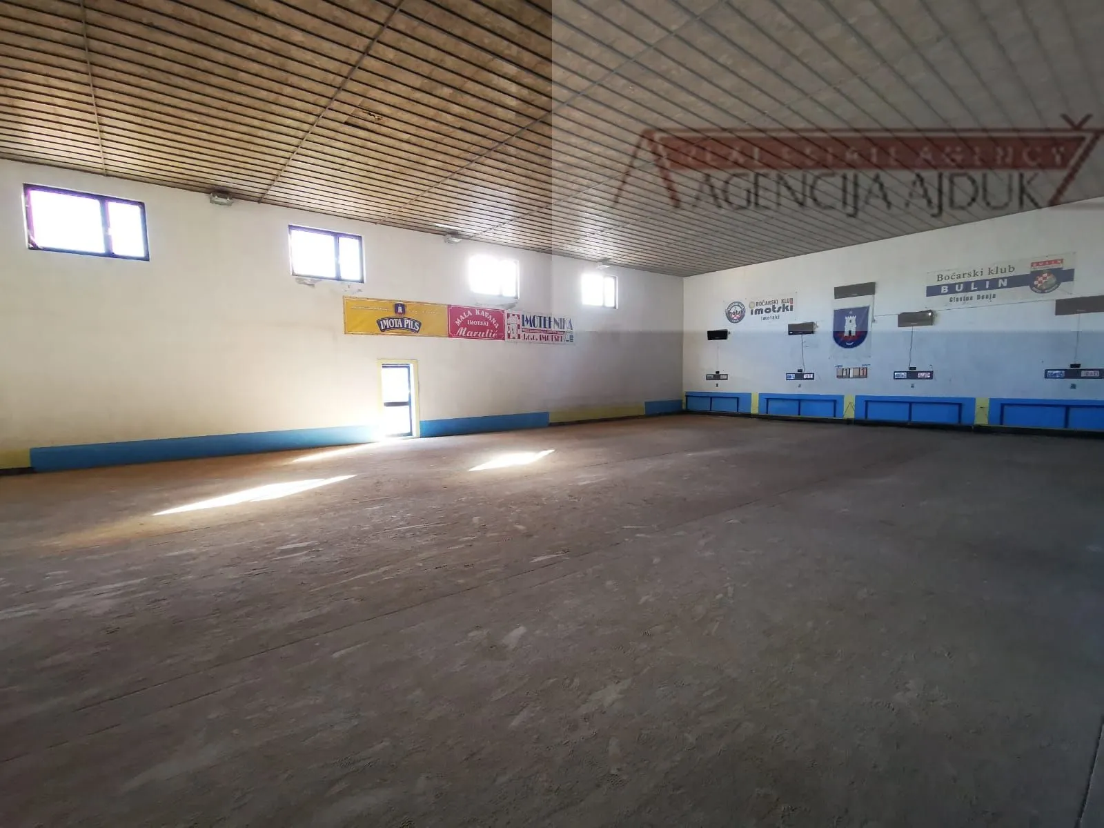 imotski poslovni objekt 635 m2 sa zemljištem 1950 m2 - slika 6