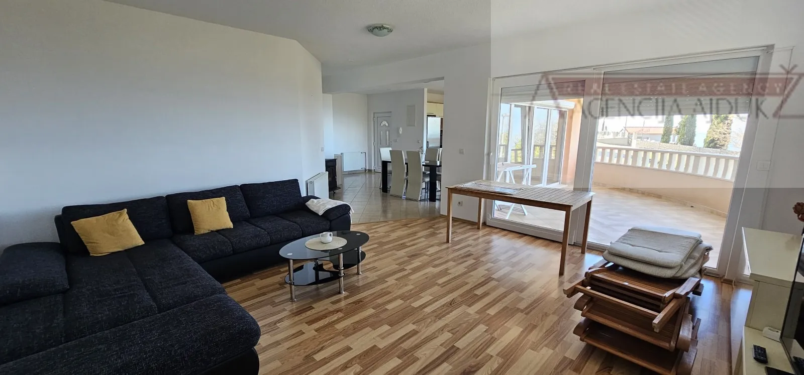 villa s panoramskim pogledom na more – bast, baška voda 500 m2 - top - slika 17