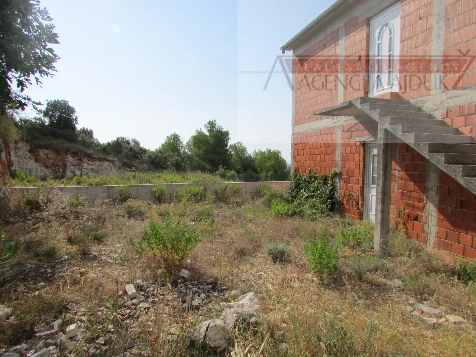 trogir seget vranjica kuća sa 9 stanova roh-bau - novo u ponudi - slika 4