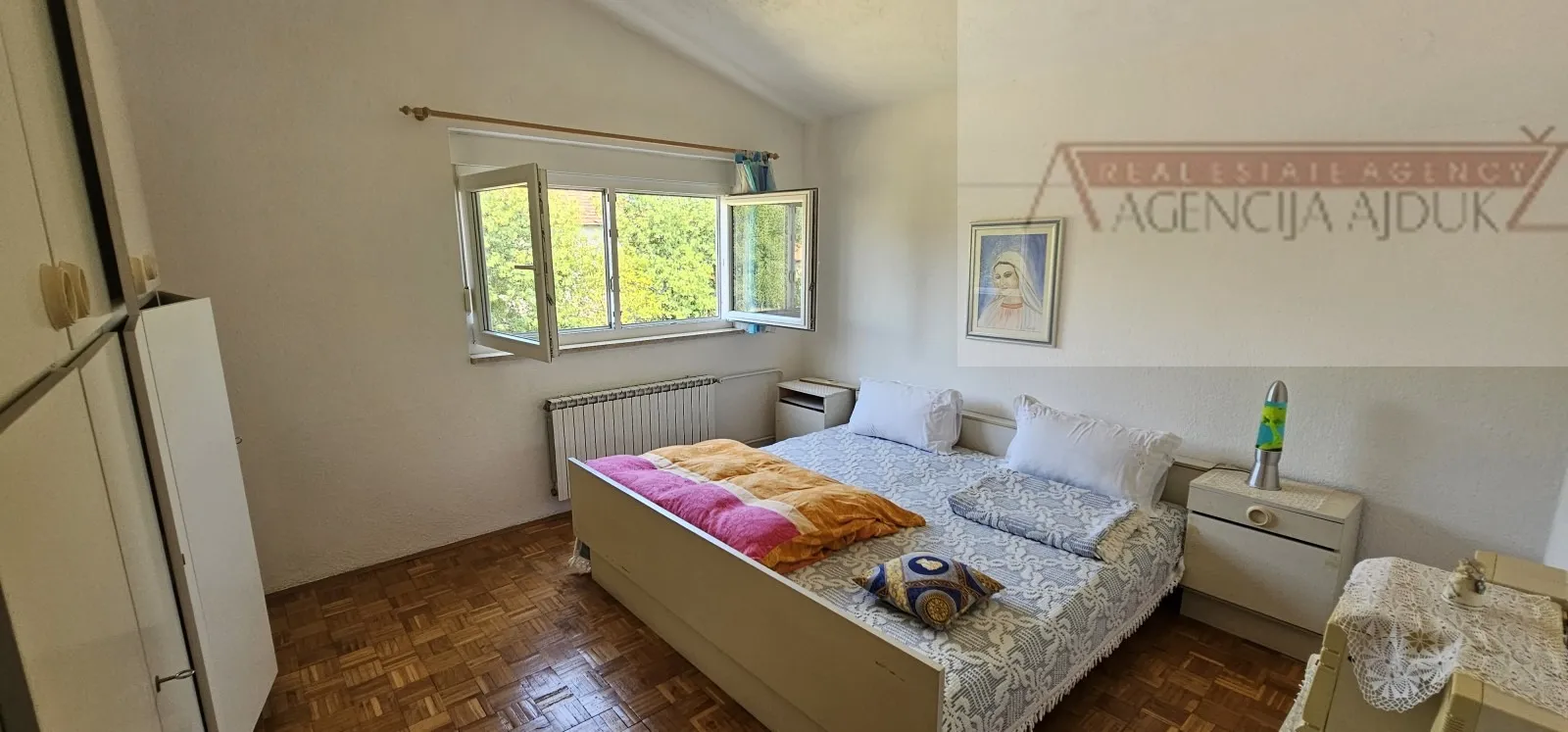 imotski lug obiteljska kuća 300 m2 najam - slika 8