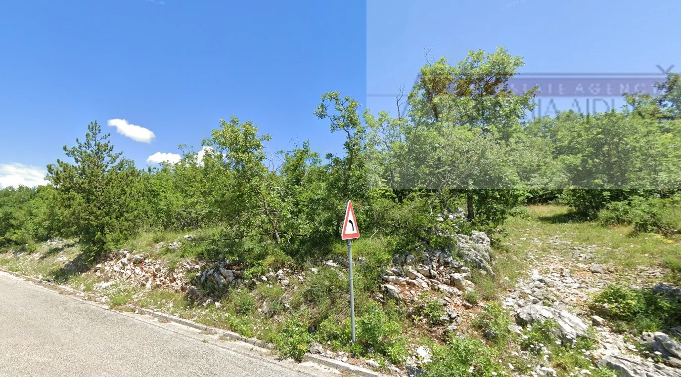 imotski 1526 m2 građevinsko zemljište - novo u ponudi - slika 4