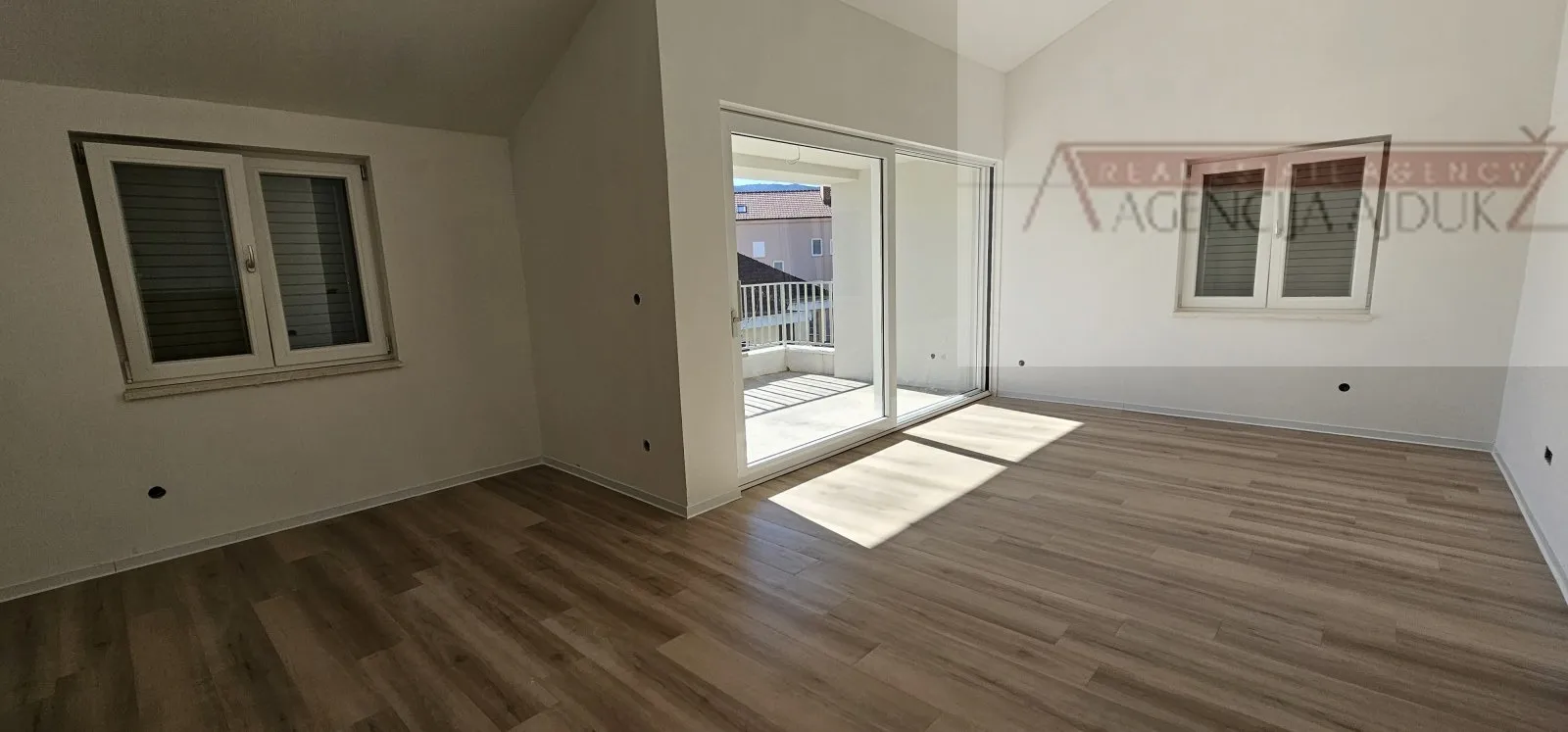 Hvar Vrboska novogradnja 79,16 m2 dvosoban - novo - ekskluzivna prodaja - Vrboska, Jelsa