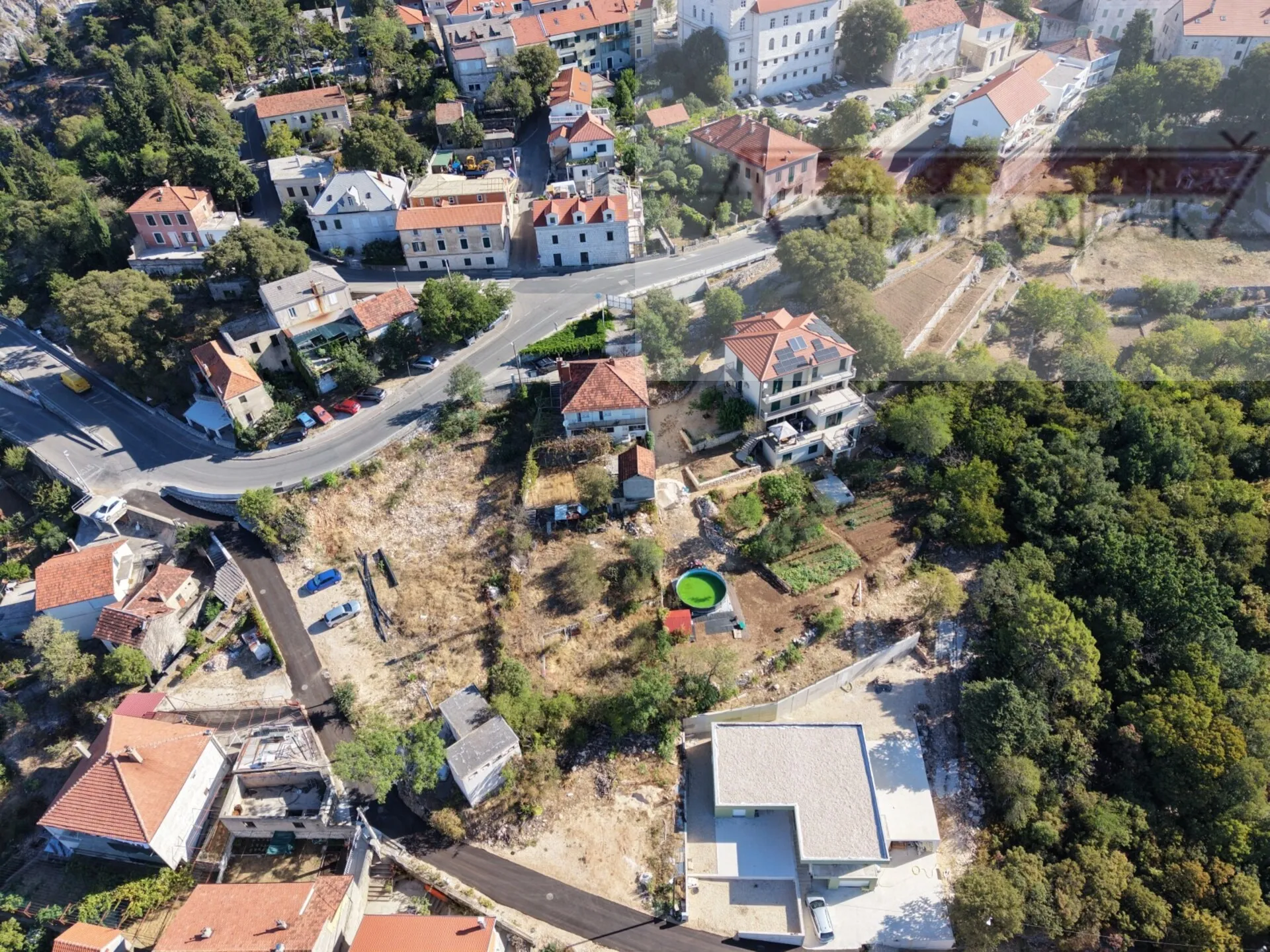 imotski kuća + građevinsko zemljište prodaja/kompenzacija - novo! - slika 2