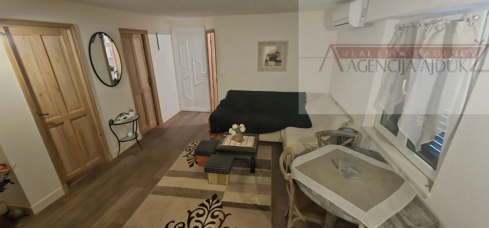 split centar varoš stan 58 m2 + garaža 20 m2 - top ponuda! - slika 4