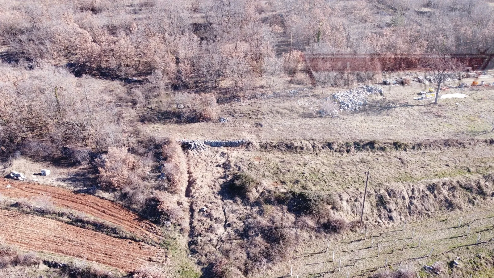 imotski 900 m2 građevinsko zemljište vinjani gornji - slika 2