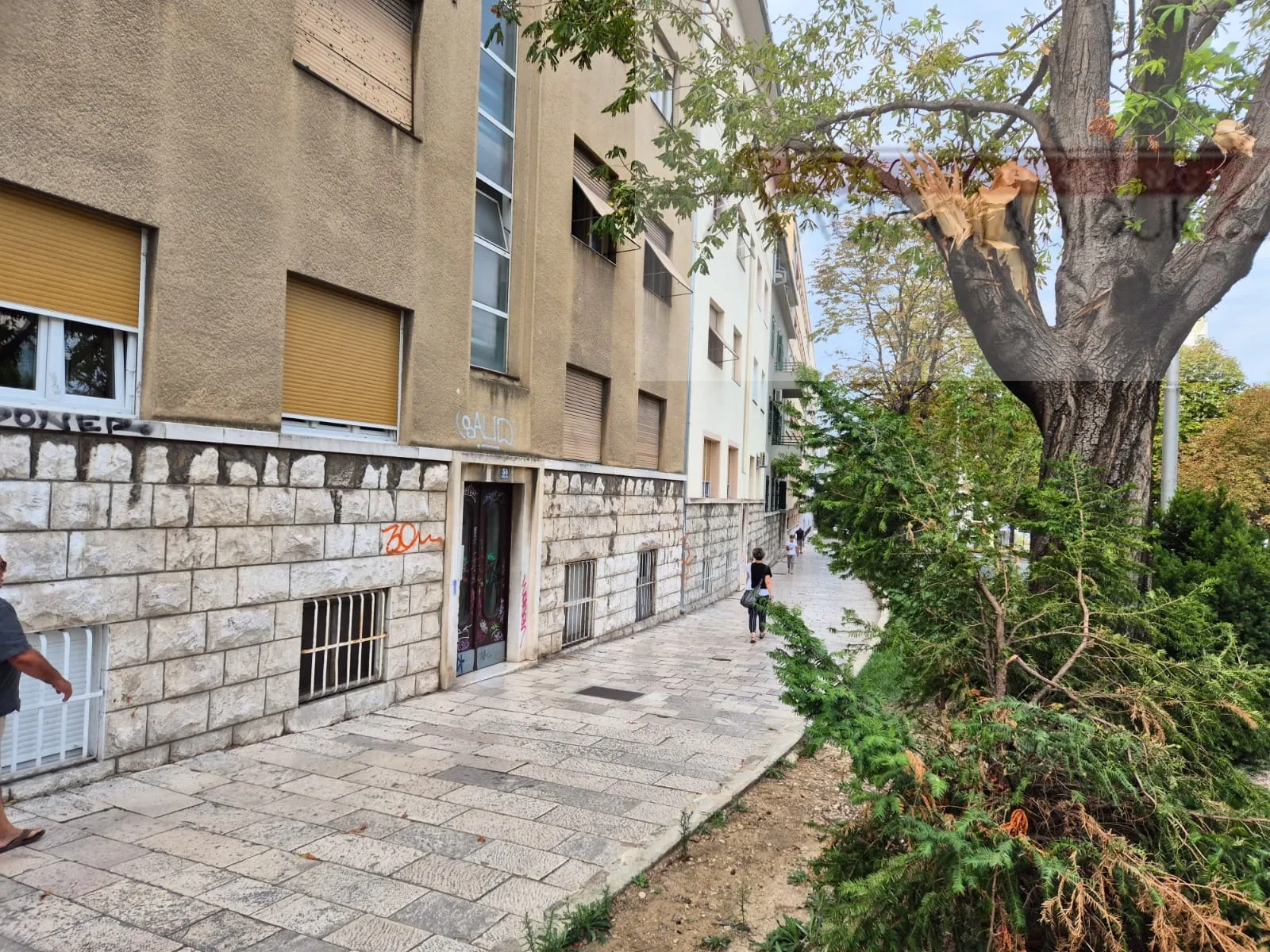 split centar 65,88 m2 stan na top lokaciji - novo u ponudi - slika 9