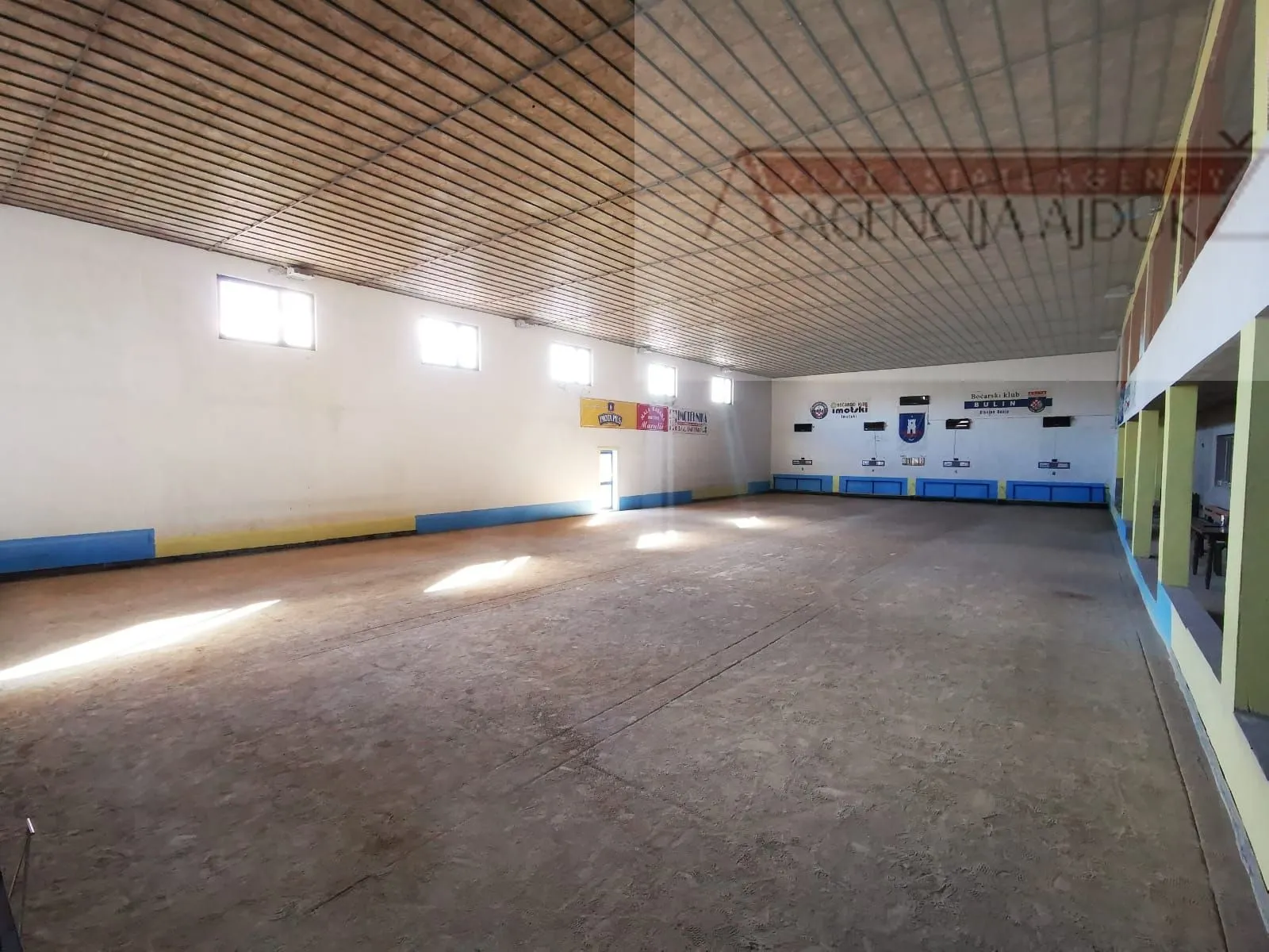 imotski poslovni objekt 635 m2 sa zemljištem 1950 m2 - slika 3