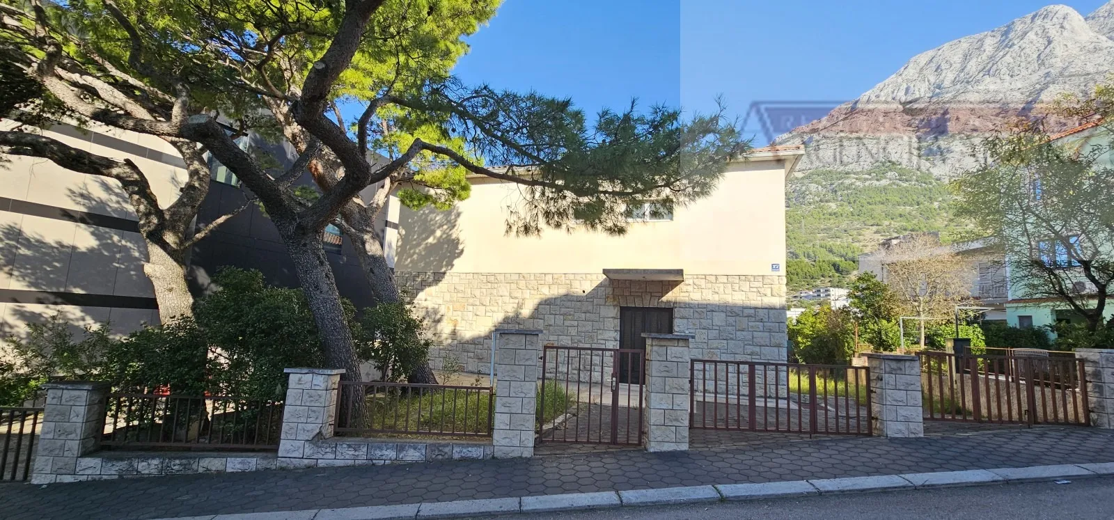 baška voda kuća 547 m2 uži centar, blizini mora i plaže - slika 4