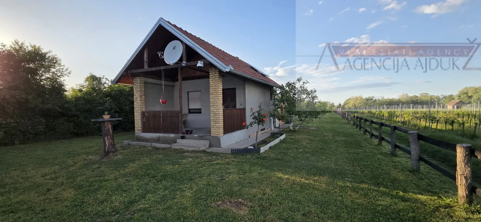 draž planina vikendica 48 m2 na parceli od 3474 m2 - slika 2
