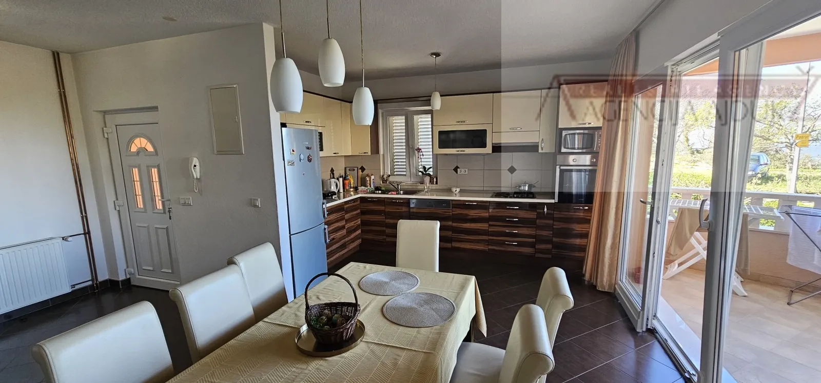 villa s panoramskim pogledom na more – bast, baška voda 500 m2 - top - slika 9