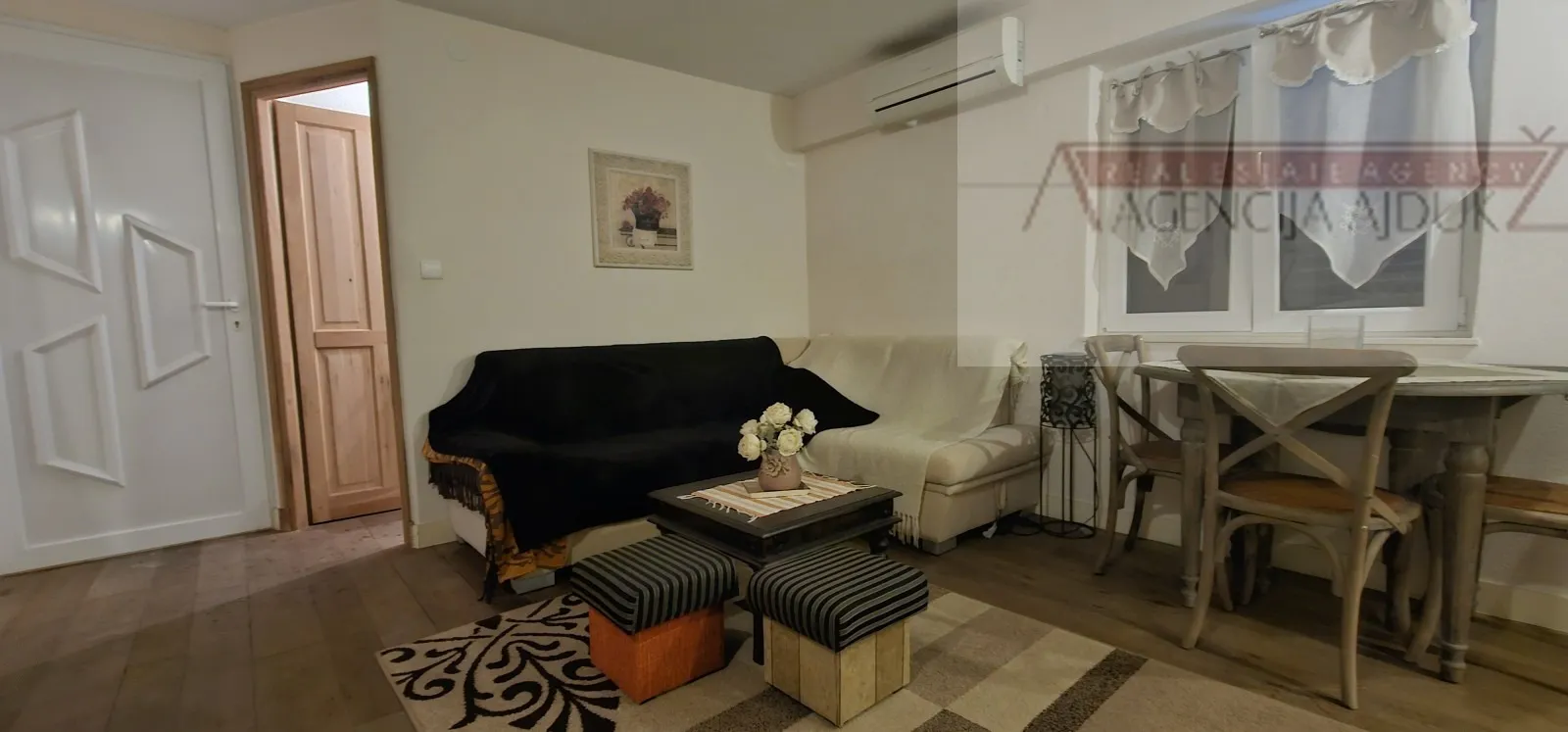 split centar varoš stan 58 m2 + garaža 20 m2 - top ponuda! - slika 3