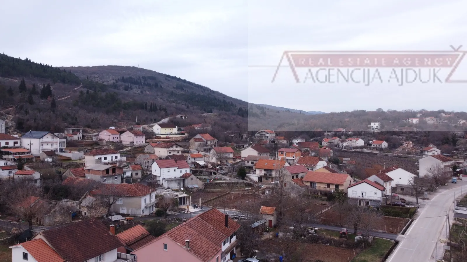 imotski kuća 229 m2 roh-bau zmijavci + dvorište 669 m2 - slika 9