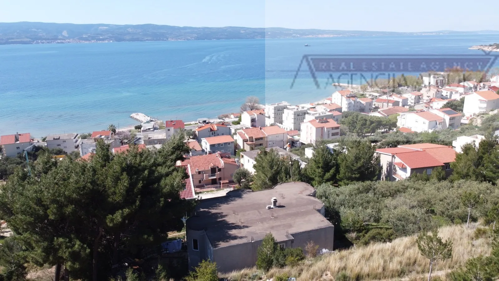 omiš duće kuća 263 m2 otvoren pogled na more - slika 7