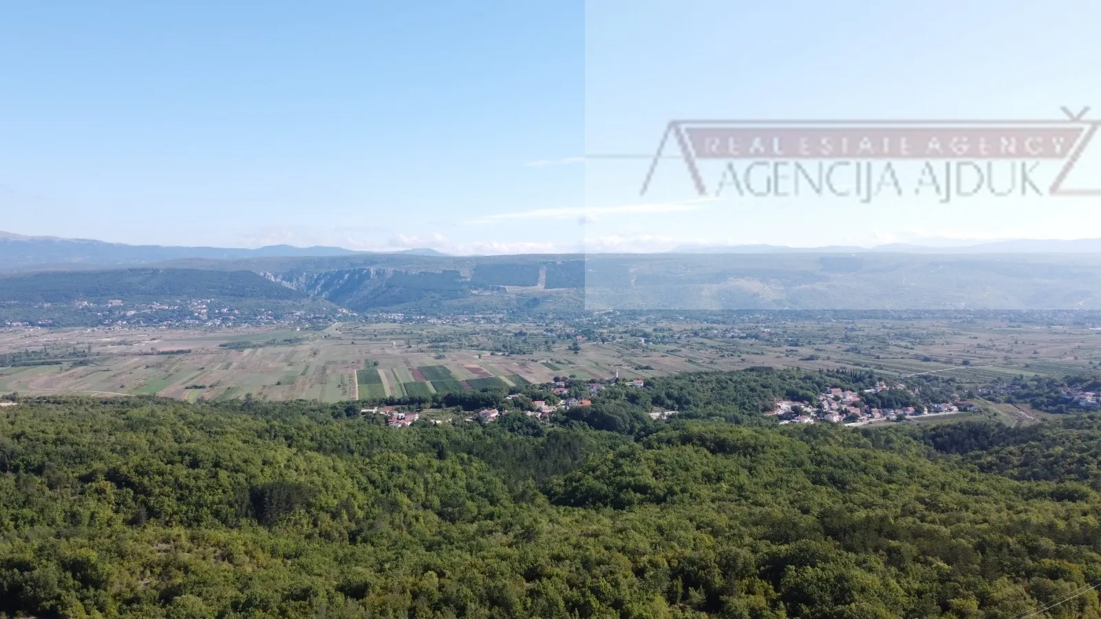 imotski 8883 m2 građevinsko zemljište - novo!! - slika 5