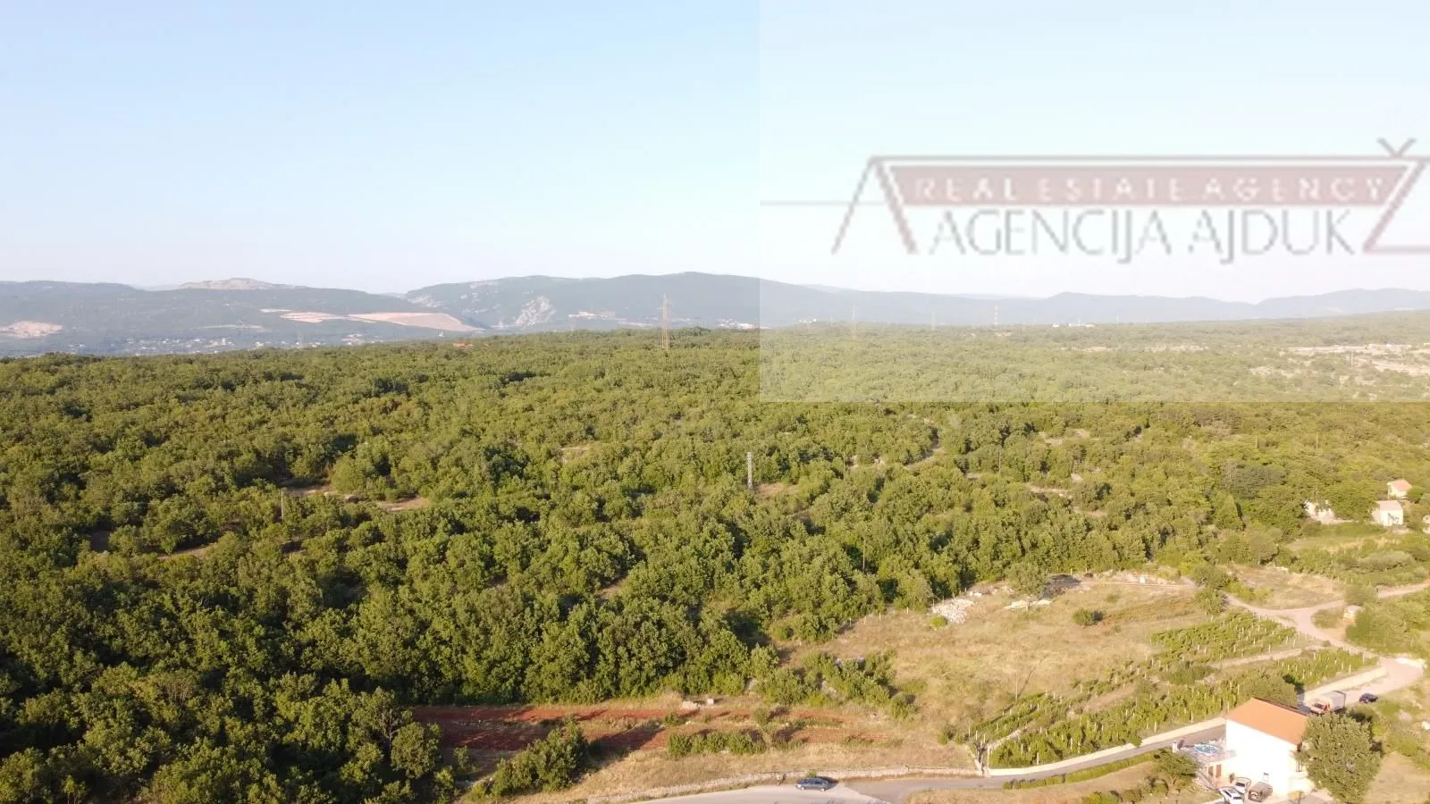 imotski 2029 m2 građevinsko zemljište - otvoren pogled - novo - slika 8