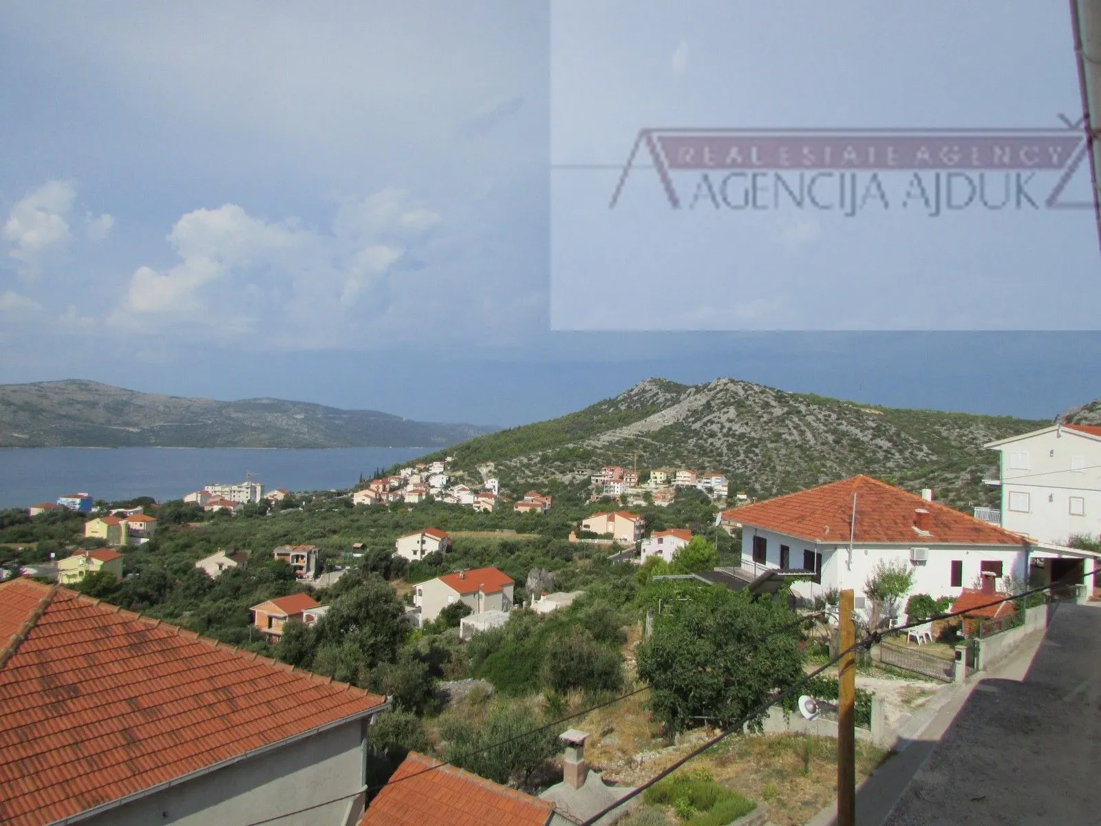 trogir seget vranjica kuća sa 9 stanova roh-bau - novo u ponudi - slika 3