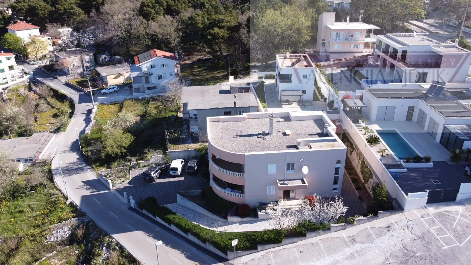 villa s panoramskim pogledom na more – bast, baška voda 500 m2 - top - slika 2