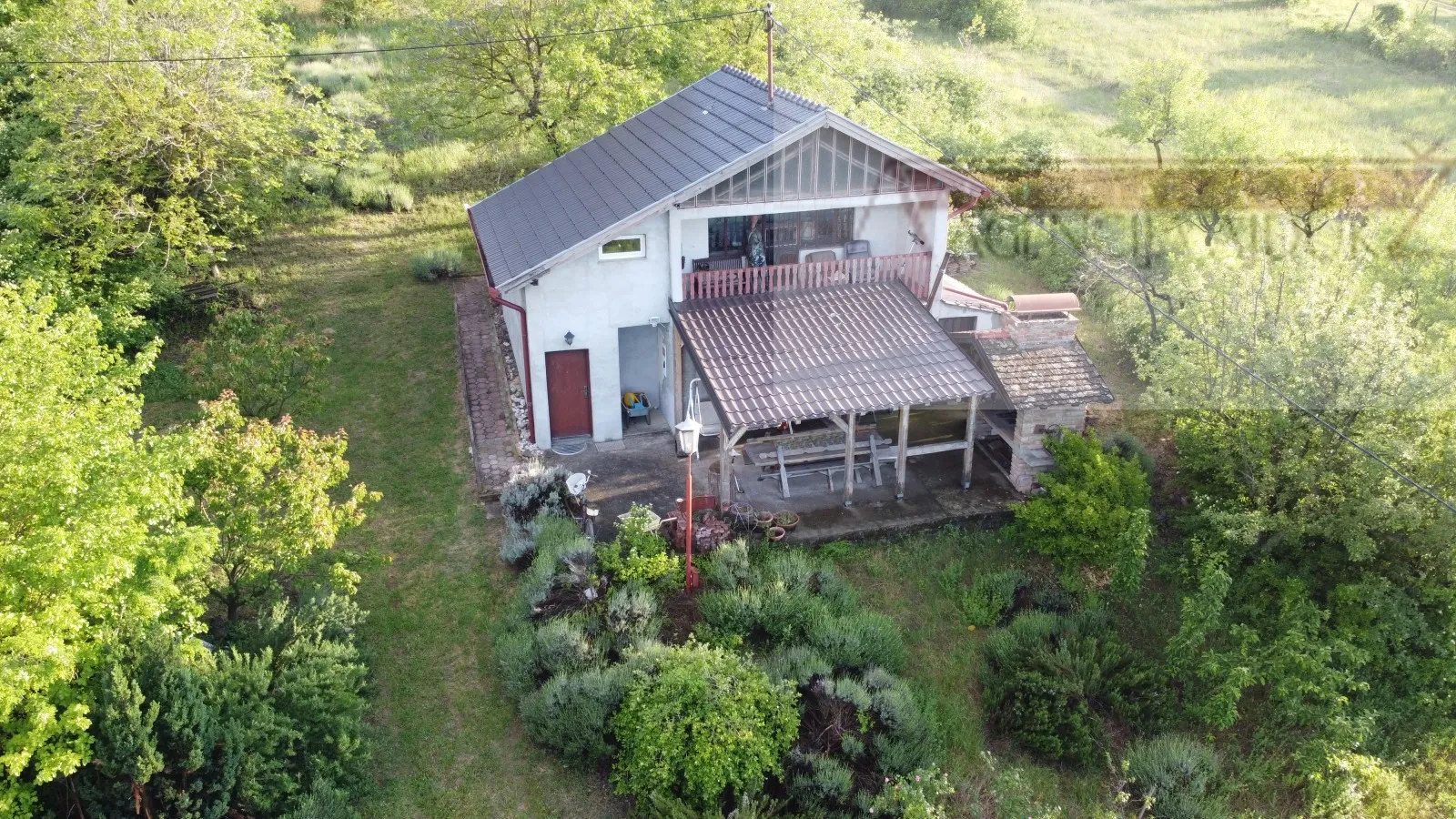 Baranja Draž planina vikendica 100 m2 na parceli od 6400 m2 - Draž, Draž