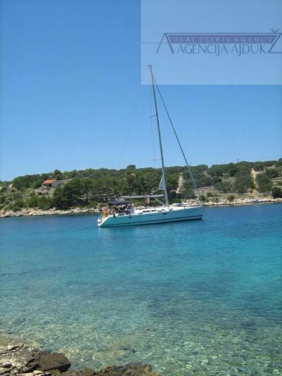 korčula vela luka uvala stratinčica 5082 m2 za vile - slika 2