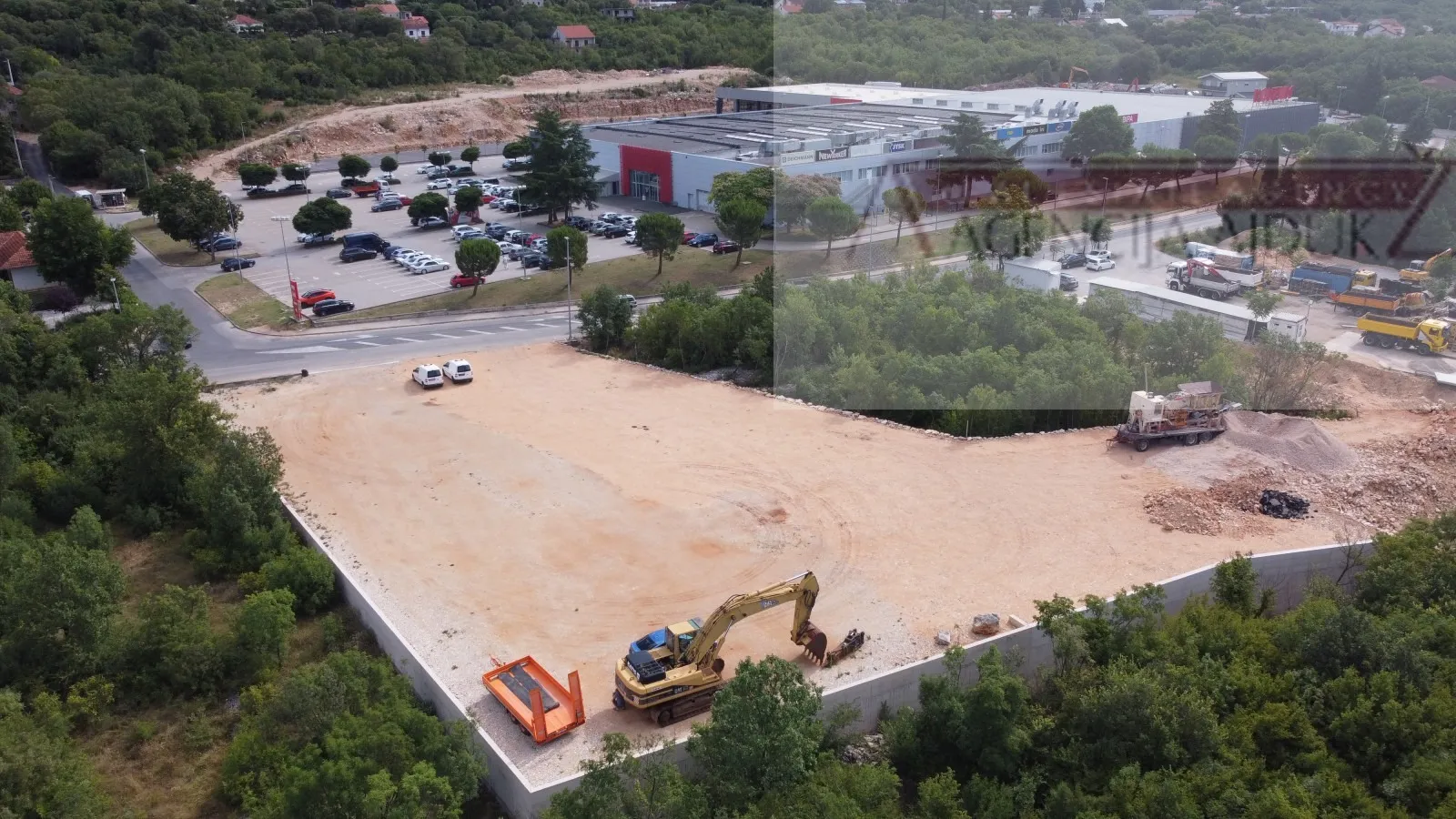 Imotski najam građevinskog zemljišta 4000 m2 - NOVO!!! - Imotski, Imotski