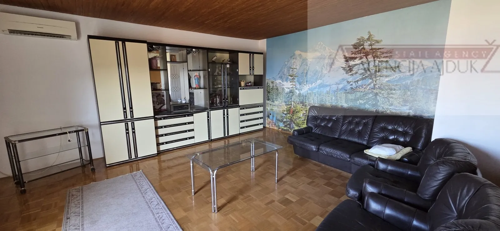kuća prodaja omiš 560 m2 - slika 16