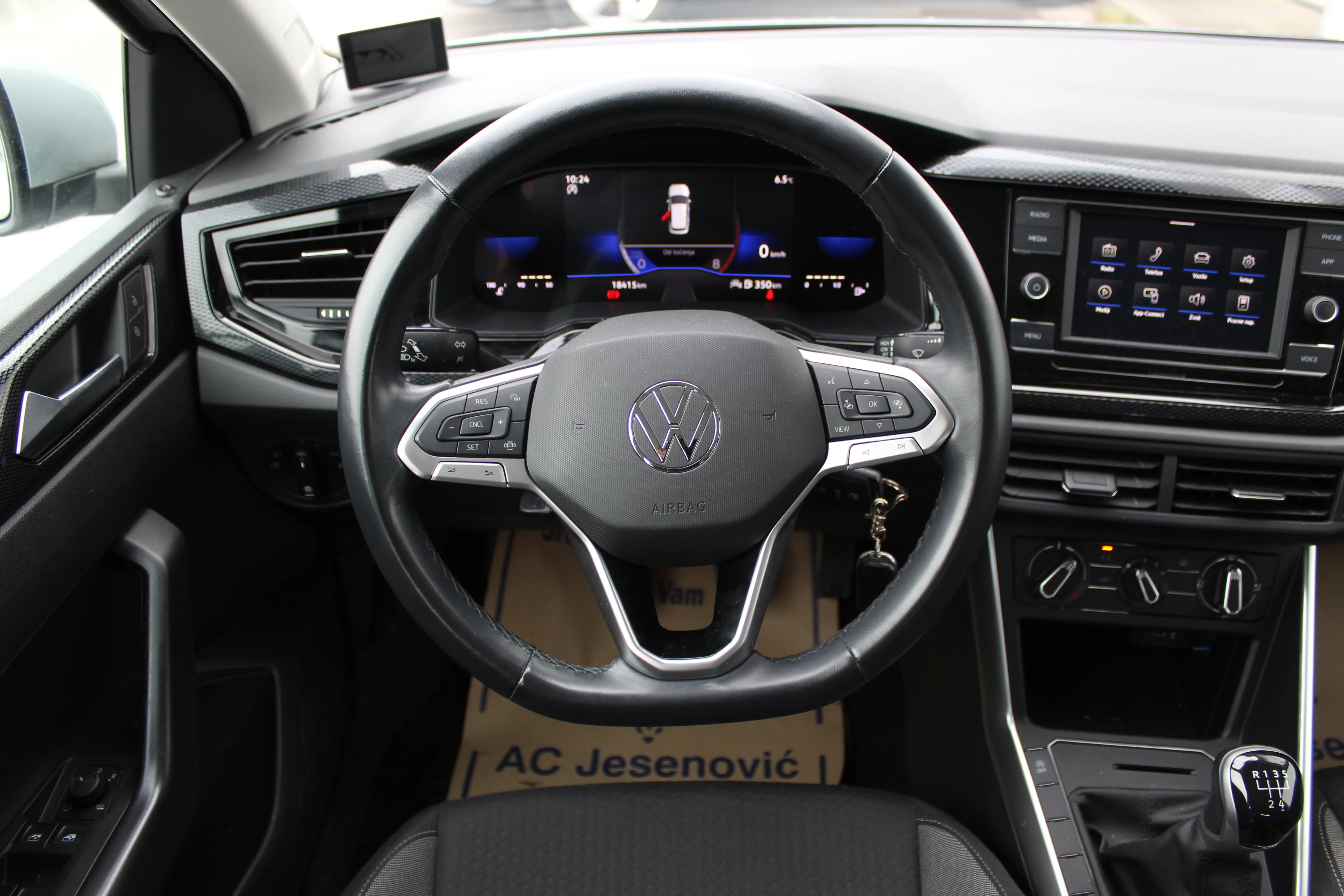 volkswagen polo 1.0 tsi life - slika 10