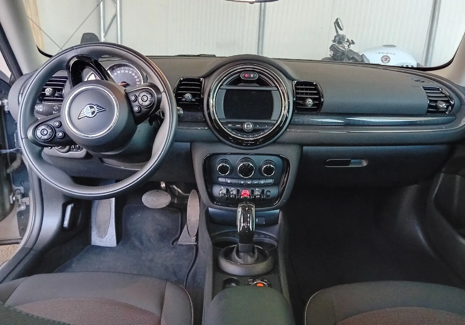 mini clubman automatic, ,do 2 godine jamstva,u sustavu pdv-a. - slika 7