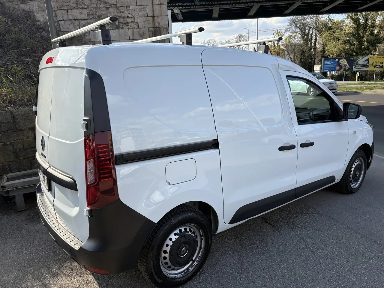 renault express furgon 1,5 blue dci 75 - slika 2