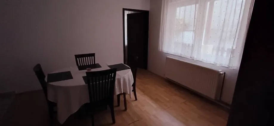 stan: višnjevac, 105 m2, smještaj za radnike (8 osoba), prizemlje - slika 6