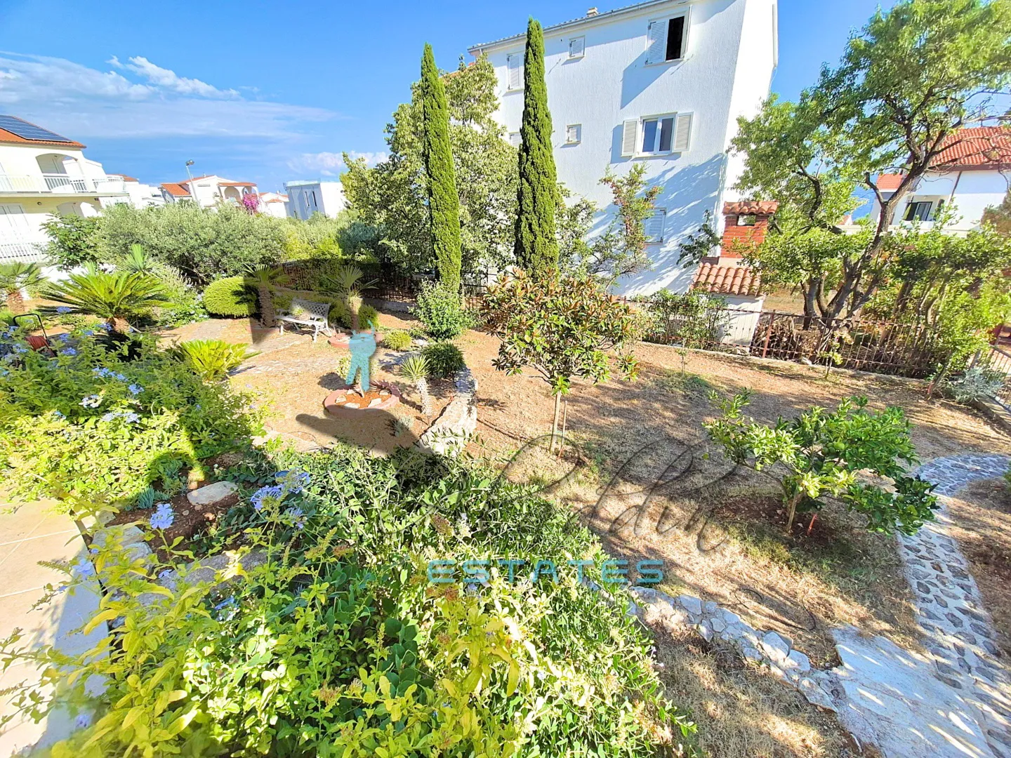 okrug gornji, spektakularna obiteljska kuća s prekrasnim pogledom i vrtom, 414 m2 - slika 42