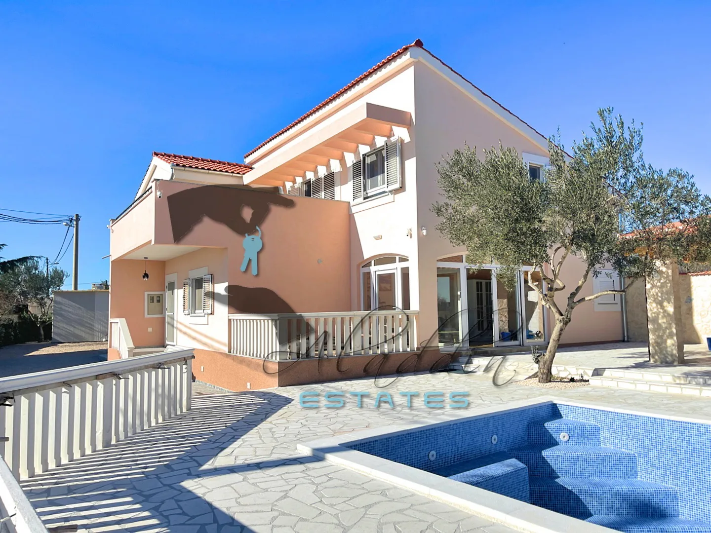 Vodice, Čista Mala, prekrasna kuća za odmor s bazenom, 244 m2