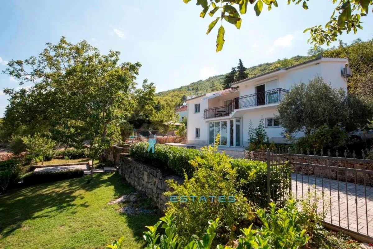 imotski, raskošna vila s bazenom i prekrasnim pogledom, 250 m2 - slika 29