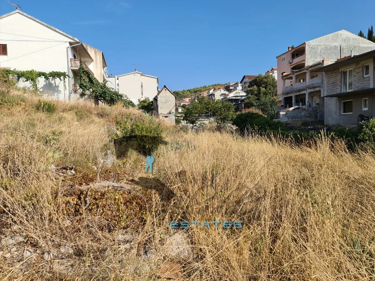 trogir, atraktivna građevinska čestica s pogledom na more, 976 m2 - slika 5