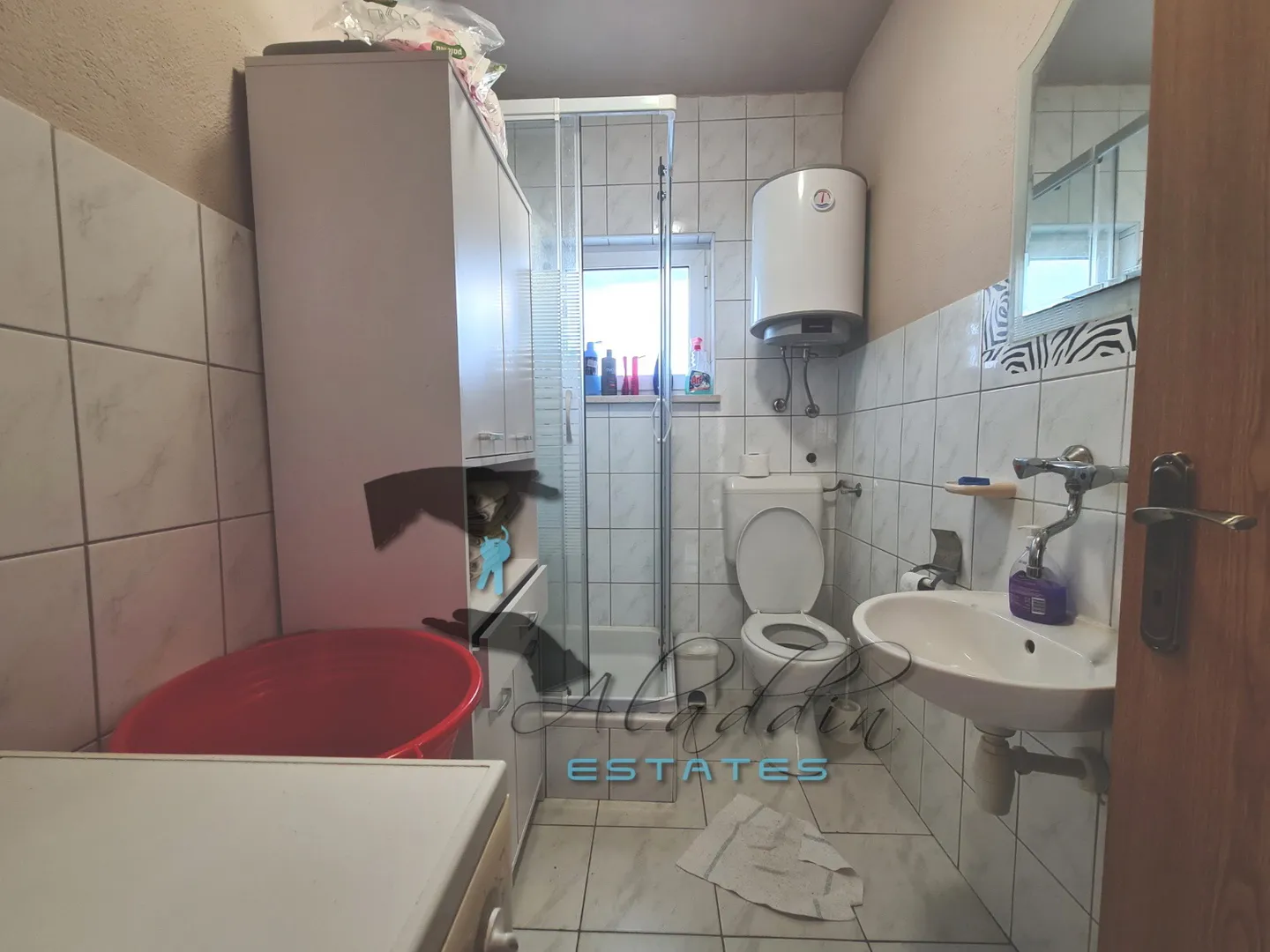 seget donji, veliko građevinsko zemljište sa super pogledom i obiteljskom kućom, 2507 m2 - slika 12
