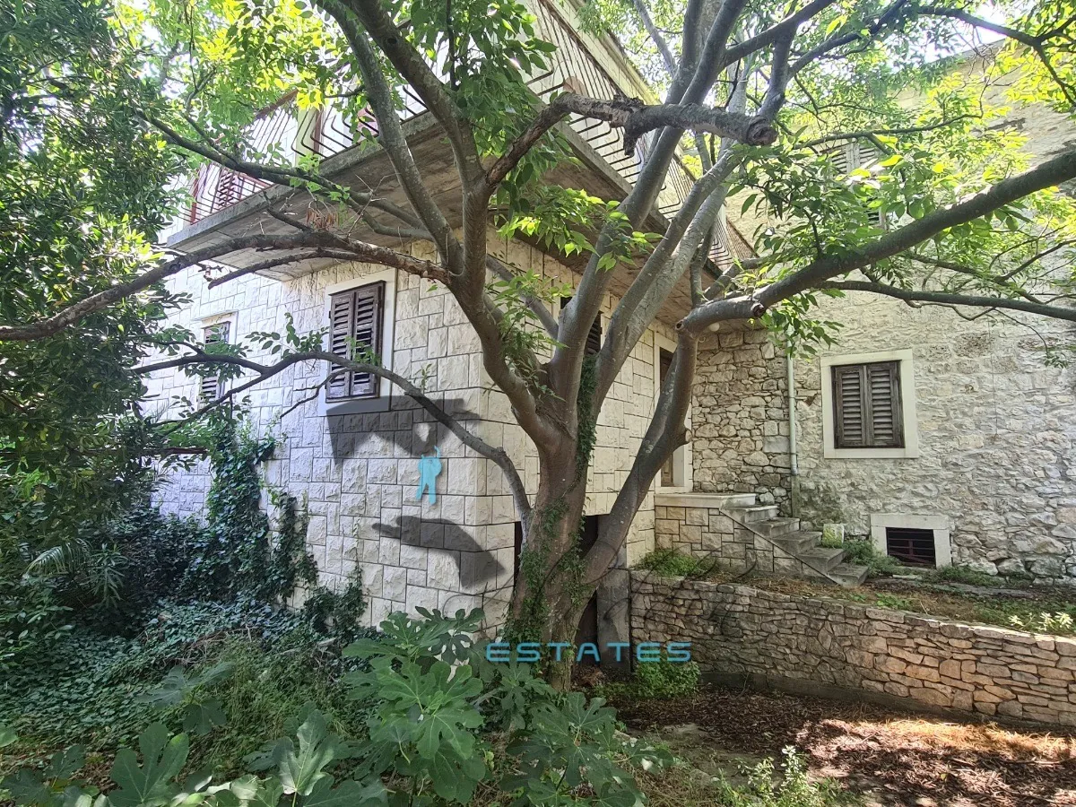 sutivan, raskošna tradicionalna vila u prvom redu do mora, za adaptaciju, 248 m2 - slika 6