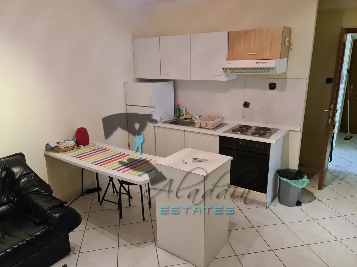 okrug donji, velika apartmanska kuća s pogledom na more, 591 m2 - slika 10