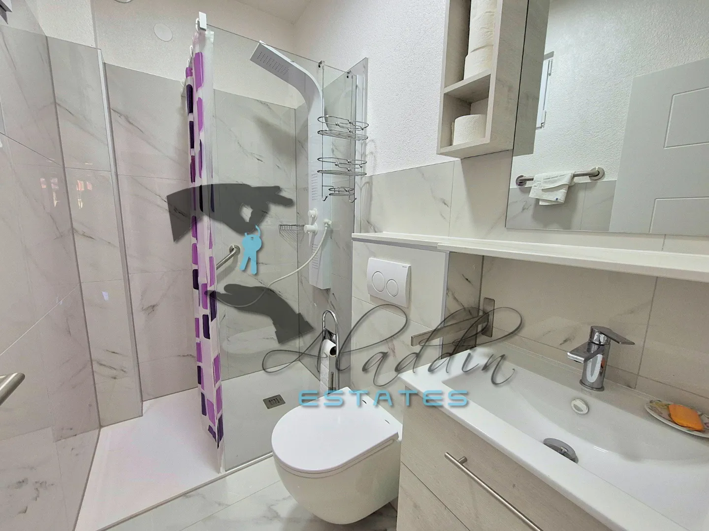 vodice, čista mala, prekrasna kuća za odmor s bazenom, 244 m2 - slika 8