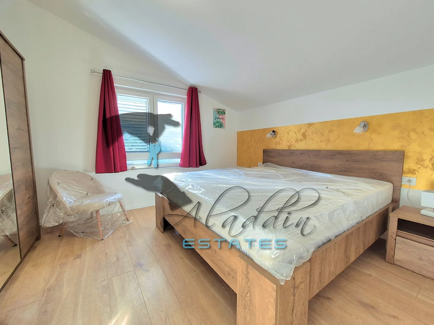 vodice, čista mala, prekrasna kuća za odmor s bazenom, 244 m2 - slika 14