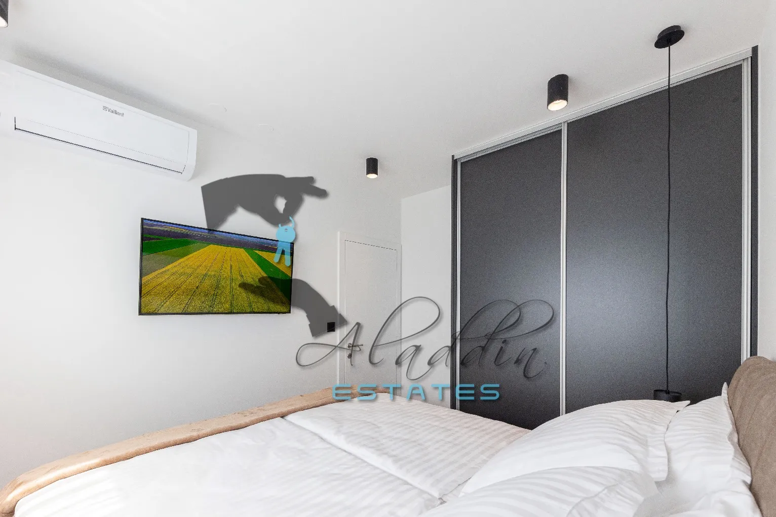 okrug gornji, četiri luksuzne vile u nizu, vrhunski pogled, 1130 m2 - slika 6