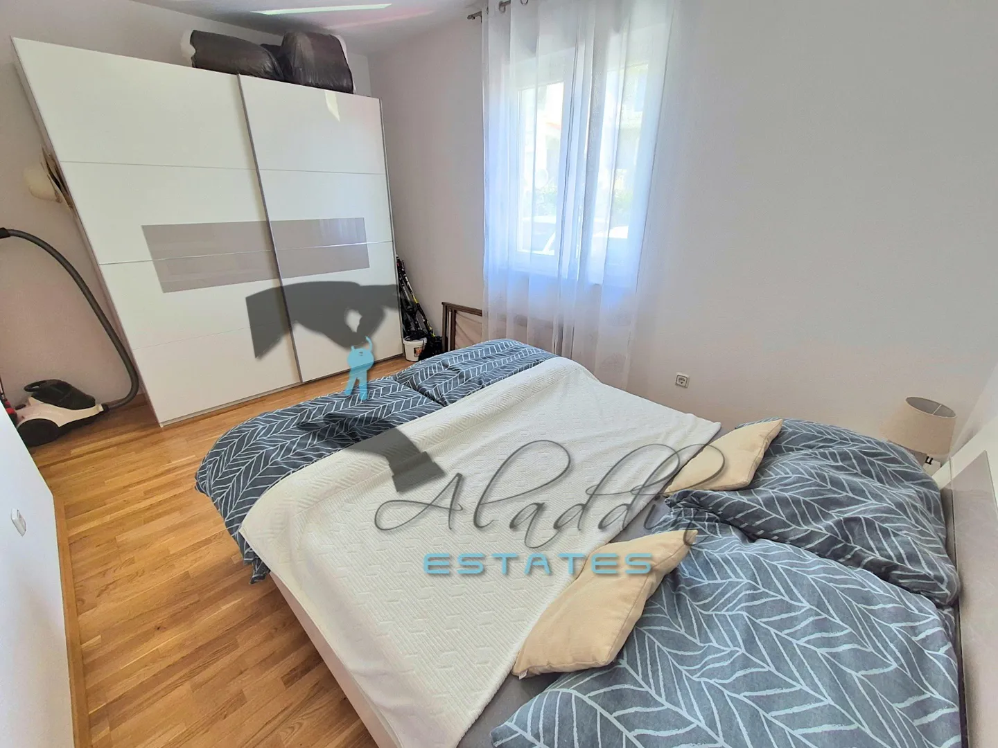 rogoznica, izvrstan dvosobni stan u visokom prizemlju, 60 m od mora, 63 m2 - slika 7