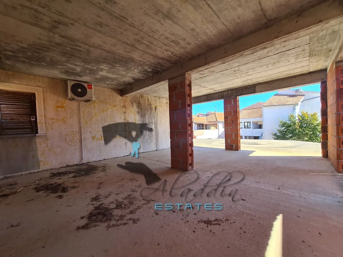 pakoštane, stambeno-poslovna zgrada u samom centru naselja, 620 m2 - slika 22