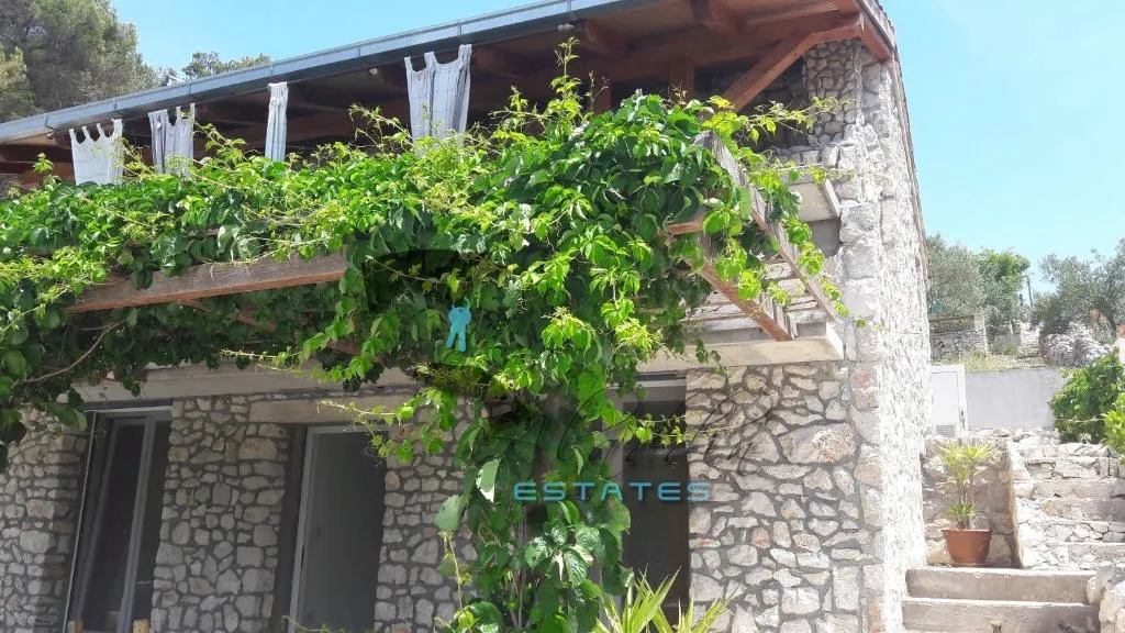 okrug gornji, prekrasna kuća za odmor u prvom redu do mora, 140 m2 - slika 26